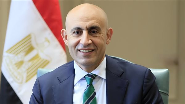 عاجل.. وزير التعليم يعتمد حافز إثابة 2000 جنيه لرؤساء لجان الثانوية العامة والمراقبين الأوائل وألف جنيه للملاحظين
