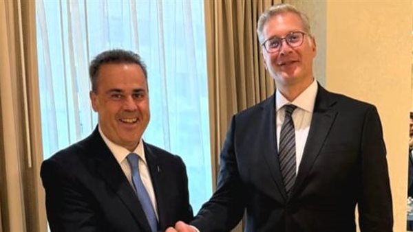 مصر واليونان تبحثان تعزيز الشراكة الاستراتيجية في مجالات الطاقة