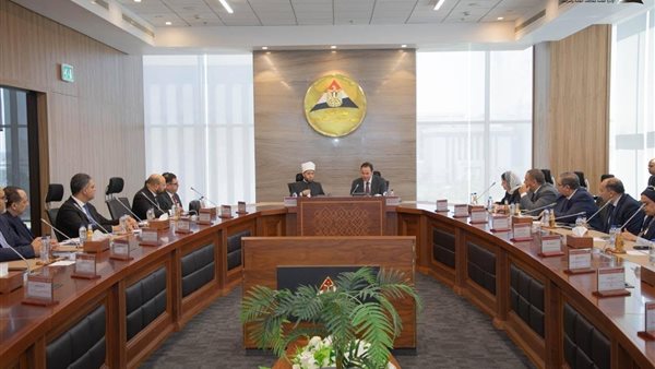التعاون مع مركز المعلومات يدعم التطوير المؤسسي ويرسخ التخطيط العلمي