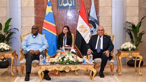 رئيس جمهورية الكونغو الديمقراطية يزور الهيئة العربية للتصنيع.. ويشيد بالقدرات التصنيعية المتطورة