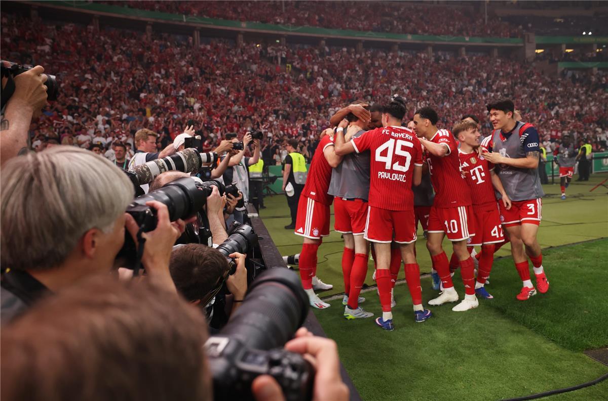 بايرن ميونخ يجدد موقفه بشأن بيع لاعبه إلى ريال مدريد: لن يرحل حتى لو بـ 200 مليون يورو
