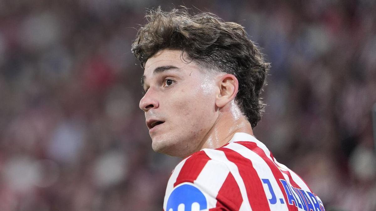 رد فعل غريب من جوليان ألفاريز على عرض ريال مدريد للتعاقد معه
