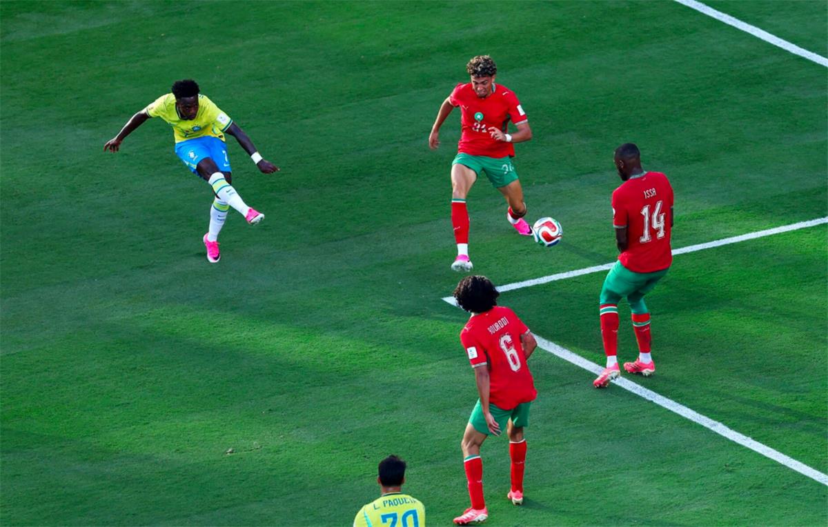 رجل مباراة المغرب والبرازيل في كأس العالم