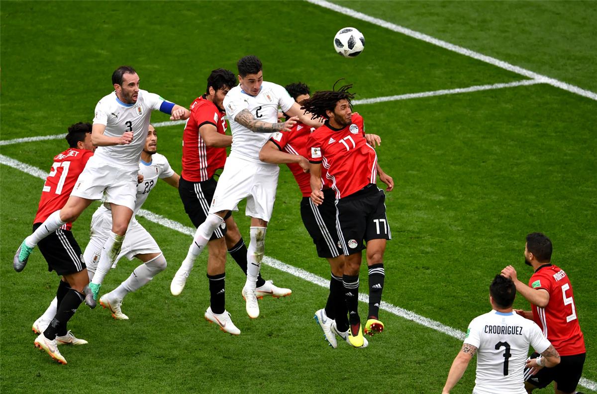 هل منح فيفا استثناءً لـ أوروجواي رغم تصرفها ضد مصر في كأس العالم؟