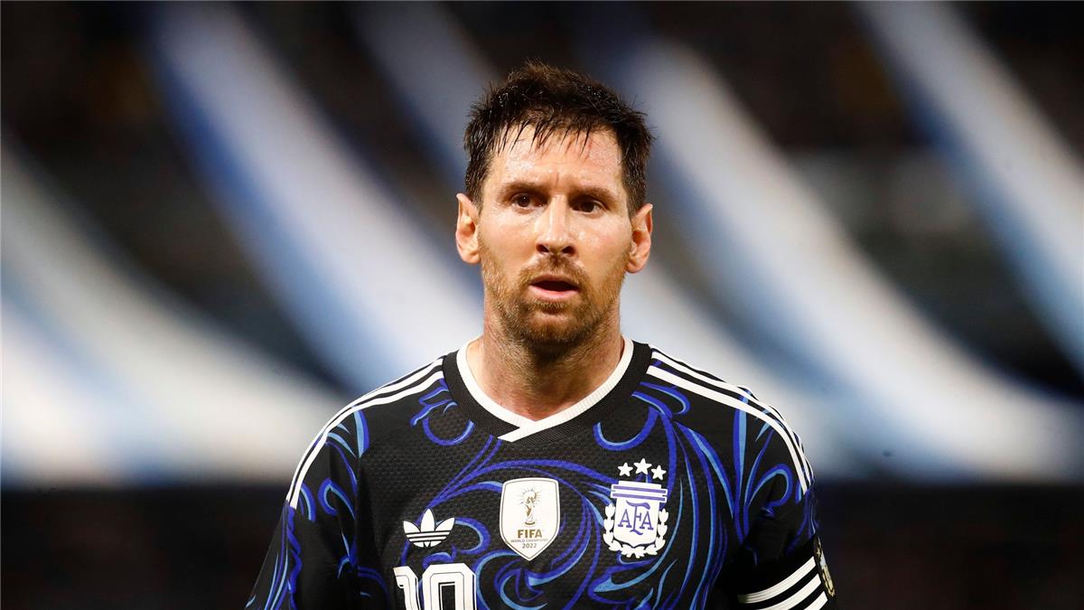 أبو تريكة قبل الظهور الأول لـ ميسي: كأس العالم الحقيقي يبدأ الآن.. وتمنيت أن يعتزل في قطر