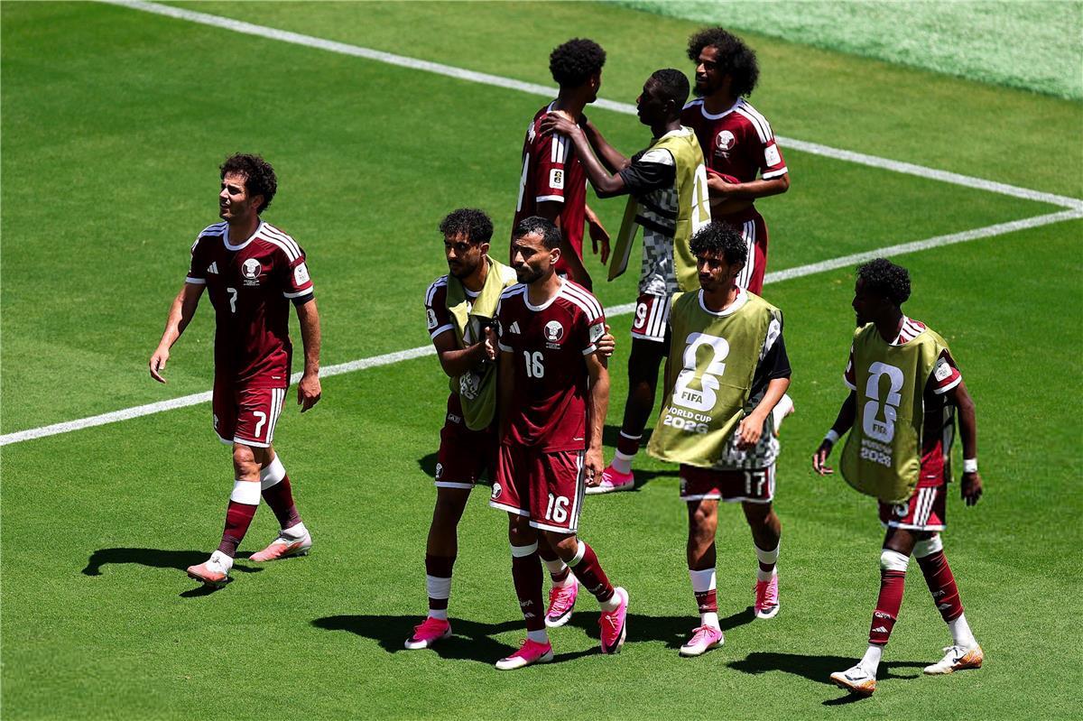معلقو مباراة قطر وكندا في كأس العالم 2026
