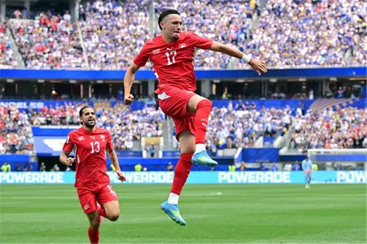 في 15 دقيقة.. سويسرا تسحق البوسنة برباعية وتقترب من دور الـ32 في كأس العالم