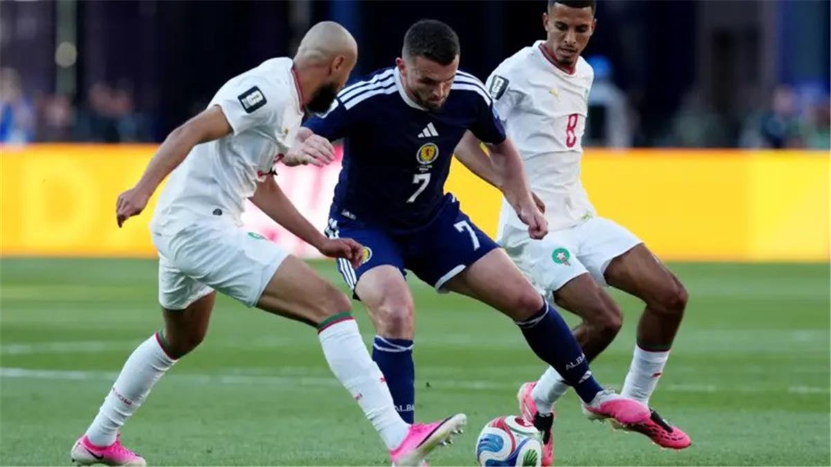 رجل مباراة المغرب واسكتلندا في كأس العالم