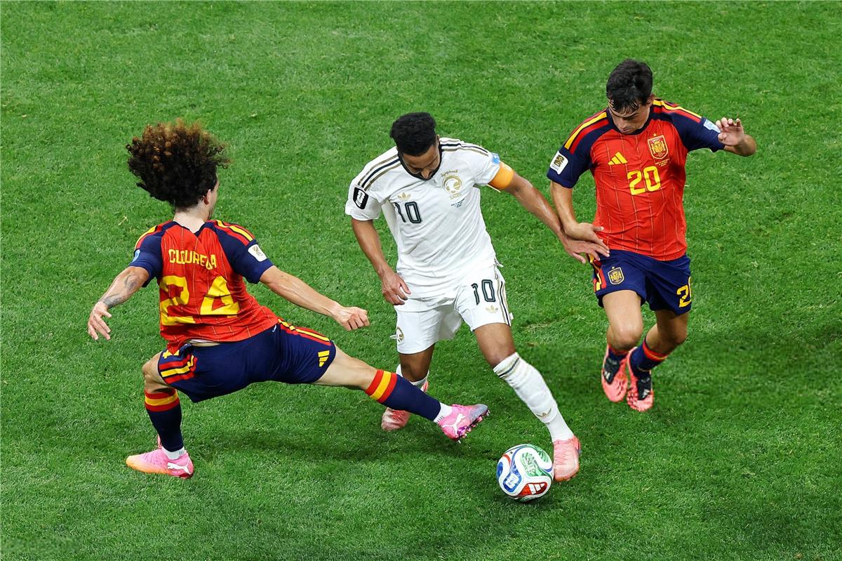 موعد مباراة السعودية القادمة في كأس العالم بعد الخسارة أمام إسبانيا