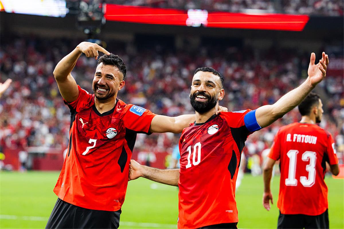 “عكس سلوت”.. حسام حسن: أخرجت أفضل ما عند محمد صلاح.. وسنرى المزيد منه
