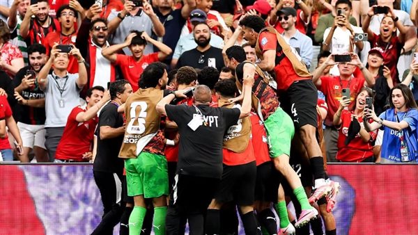 منسق منتخب مصر يكشف كواليس ما دار بين حسام وحسن واللاعبين بين شوطي مباراة نيوزيلندا