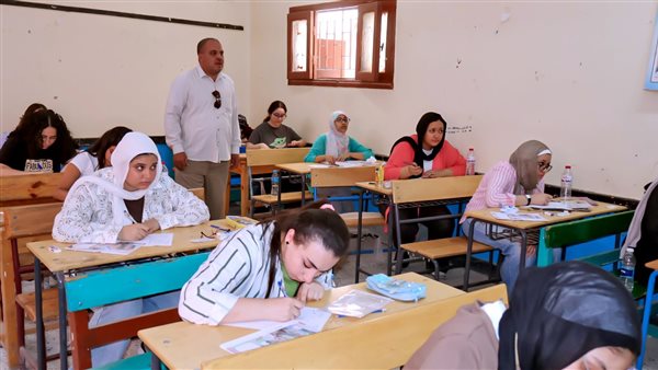 توزيع درجات امتحان مادة الفرنساوي تالتة ثانوي 2026.. عدد الأسئلة
