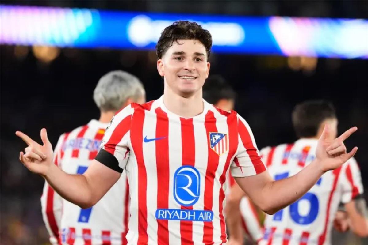 رد فعل ناري من أتلتيكو مدريد تجاه تصريحات ألفاريز بشأن برشلونة