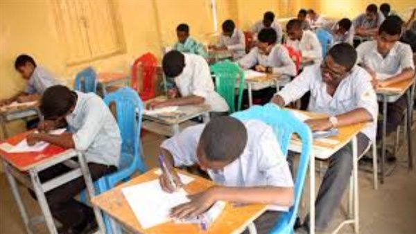 33 ألف طالب يؤدون امتحانات الثانوية العامة داخل لجان المنيا في أجواء منظمة
