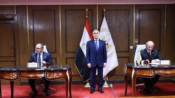 وزارة العدل توقع ثلاثة بروتوكولات للتوسع فى التحصيل الإلكتروني وتُتيح مليون منفذ لتيسير سداد الرسوم والنفقات