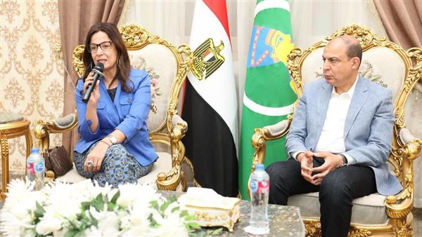 وزيرة الثقافة ومحافظ المنيا يبحثان تطوير البنية التحتية للمواقع الثقافية بالمحافظة