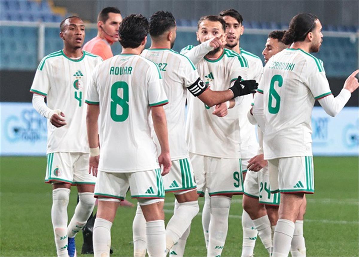 فيفا يُعلن حكم مباراة الجزائر والنمسا في كأس العالم