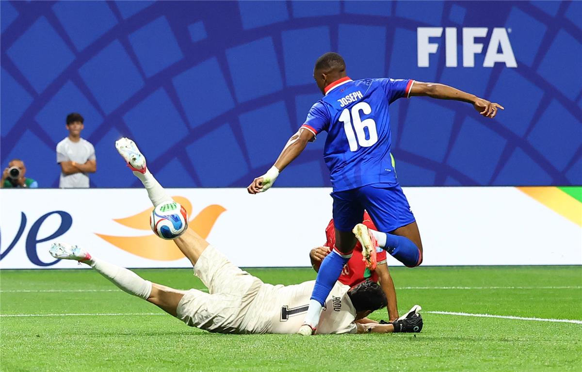 فيديو | منتخب هايتي يسجل الهدف الأول أمام المغرب
