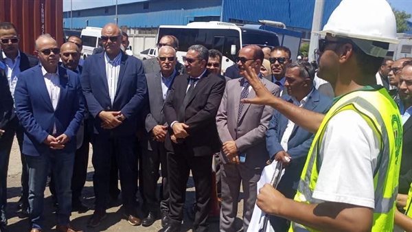 وزير الاستثمار ومحافظ الإسكندرية ورئيس هيئة الميناء في جولة تفقدية بميناء الدخيلة