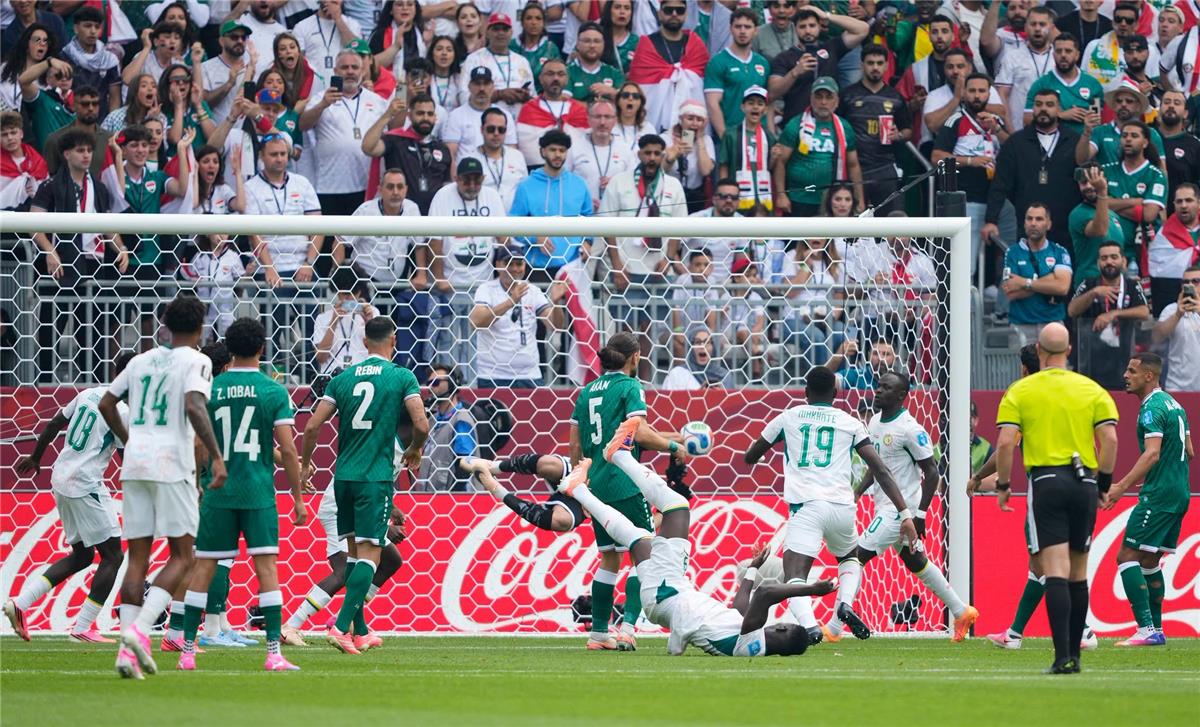 فيديو | بـ10 لاعبين.. منتخب العراق يسقط بخماسية قاسية أمام السنغال في كأس العالم