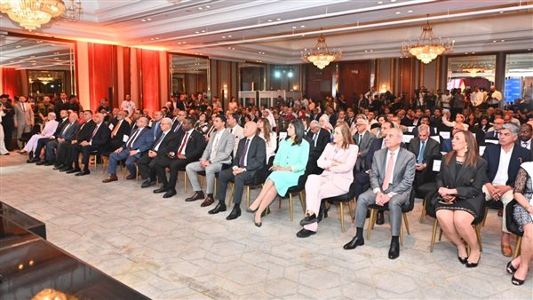 عاجل.. برعاية رئيس الوزراء.. مصر تعلن رسميًا استضافة أكبر مهرجان عالمي لريادة الأعمال 2026