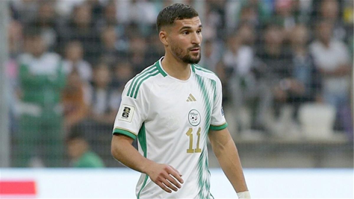 حسام عوار: أنا هنا لمساعدة الجزائر.. ومواجهة النمسا كانت جنونية