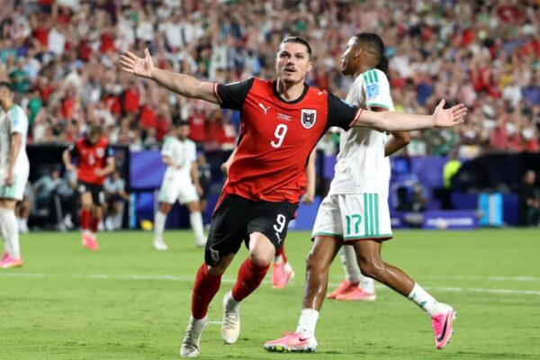 بعد شكوك تلاعب بالنتيجة.. فيفا يتخذ قرارًا بشأن الجزائر والنمسا في كأس العالم