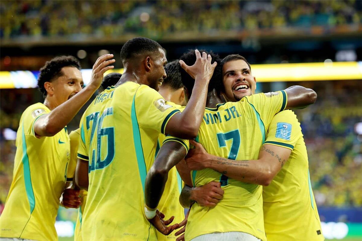 رجل مباراة البرازيل واليابان في بطولة كأس العالم
