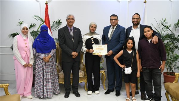 دعم المتفوقين وتشجيعهم لدوام التميز