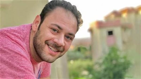 «أنا على آخري».. أحمد السقا يخطف الأنظار في فيديو كوميدي مع محمد علي رزق