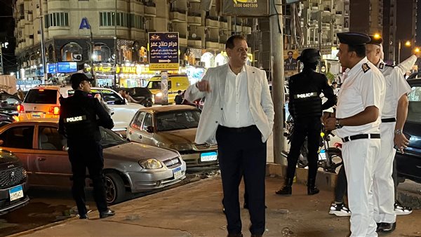 مدير أمن الفيوم يقود جولات ليلية مفاجئة لمتابعة الحالة الأمنية والمرورية ورفع الإشغالات