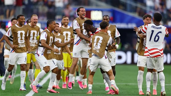 الولايات المتحدة الأمريكية تسجل هدف التعادل أمام منتخب تركيا لتصبح النتيجة (2-2)