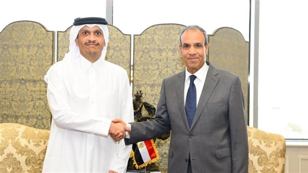 وزير الخارجية يستقبل رئيس مجلس الوزراء وزير خارجية قطر لبحث العلاقات الثنائية