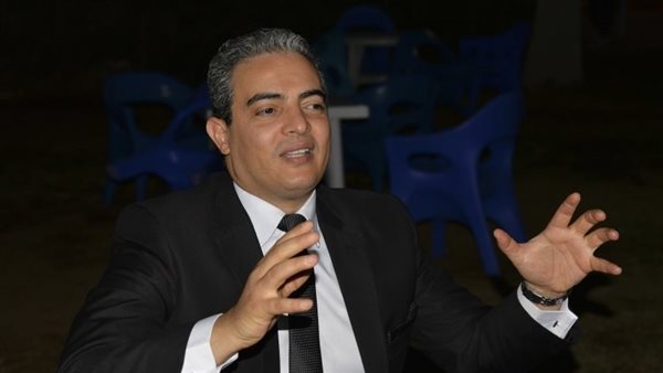 نقيب الإعلاميين مناقشًا ومحكمًا رسالة دكتوراه حول التناول الإعلامي لإصابات الملاعب بجامعة الإسكندرية
