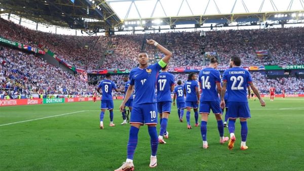 ديشامب يعلن قائمة فرنسا النهائية لكأس العالم 2026 بقيادة مبابي واستبعاد كامافينجا وجريزمان