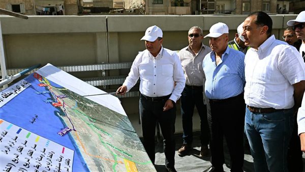 رئيس الوزراء يتفقد سير العمل بمشروع المرحلة الأولى من مترو الإسكندرية