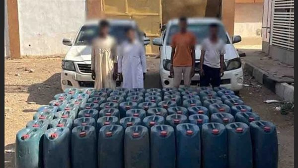 عاجل.. ضبط 4 أشخاص بأسوان لتجميع أكثر من 3 أطنان سولار وبيعها في السوق السوداء