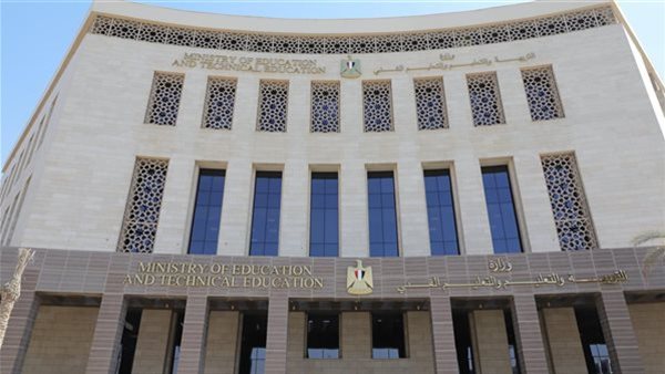 874 ألف طالب يؤدون امتحان اللغة الأجنبية الثانية بالثانوية العامة وسط إجراءات تأمين مشددة وانضباط كامل باللجان