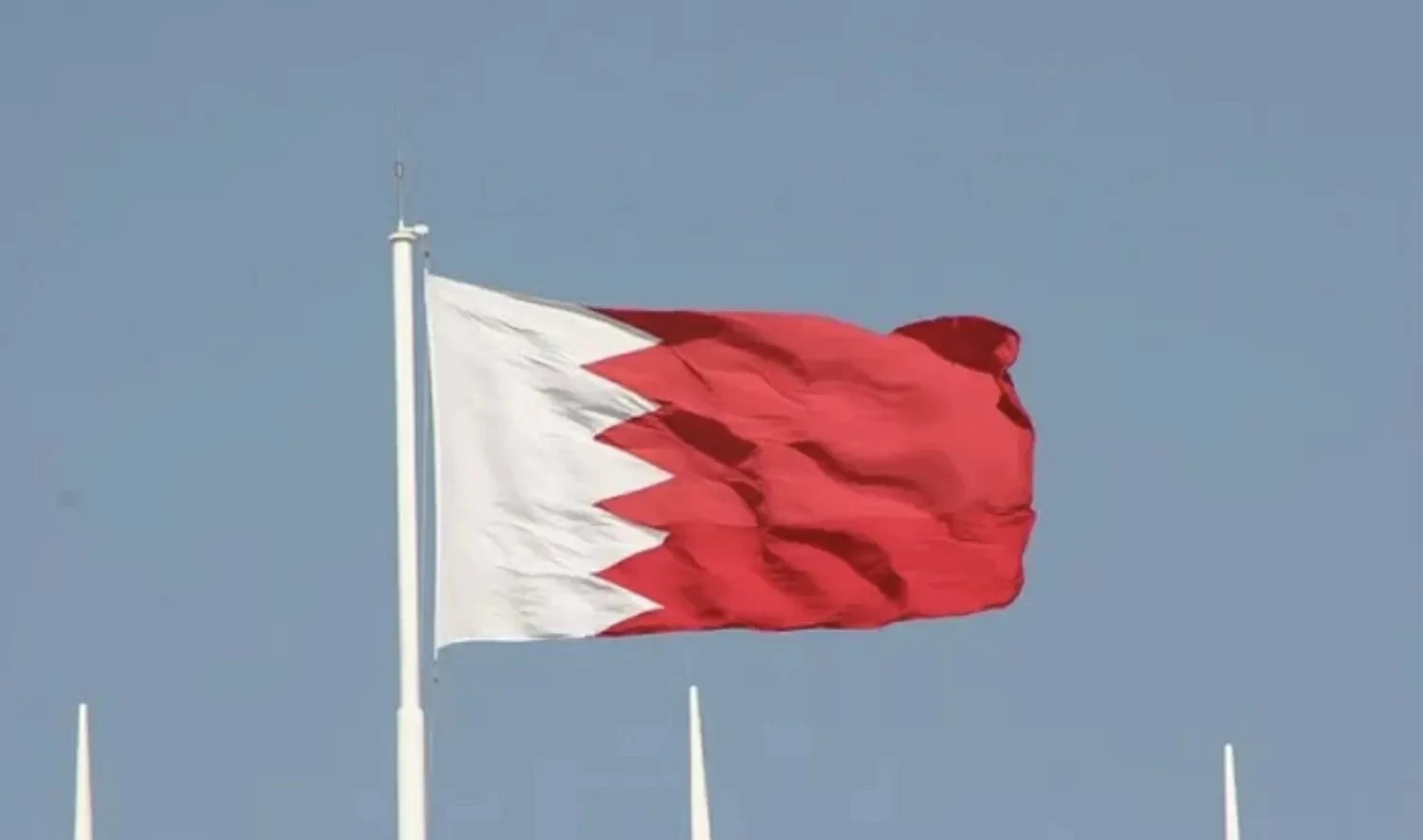 البحرين تمنع سفر مواطنيها إلى إيران والعراق – أخبار السعودية