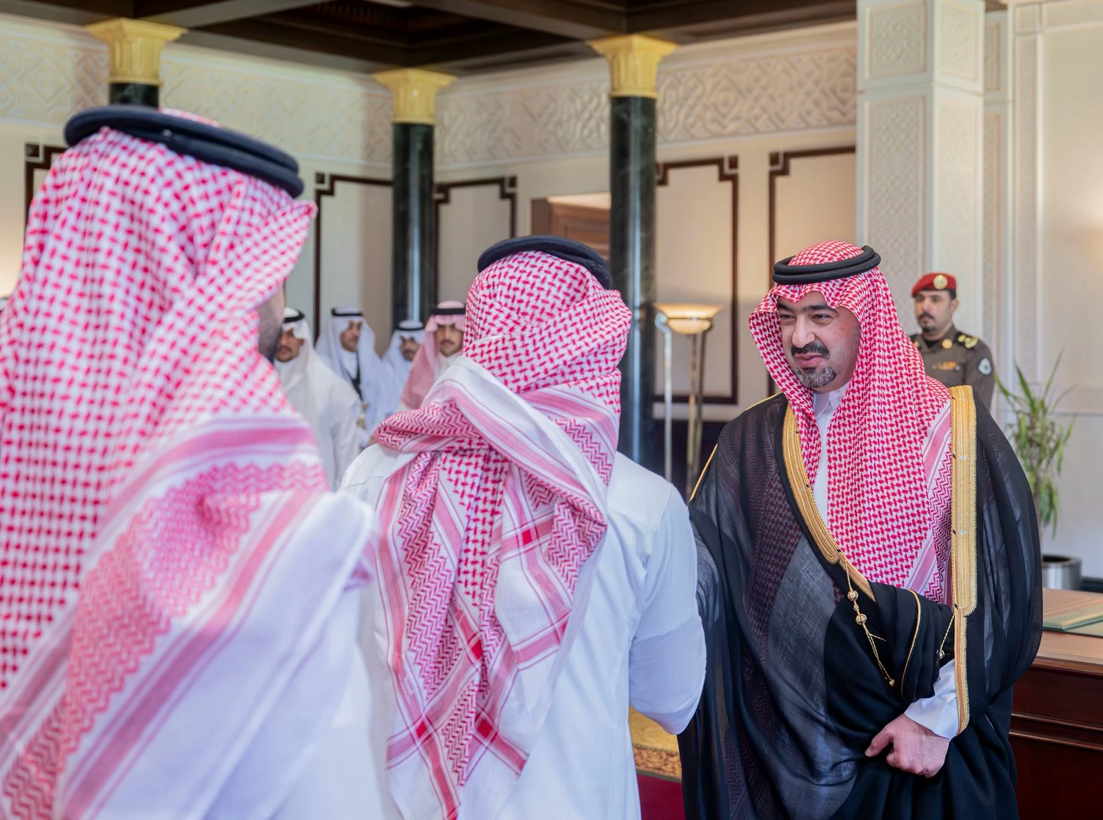 نائب أمير تبوك يستقبل وكلاء ومنسوبي الإمارة بمناسبة عيد الأضحى – أخبار السعودية