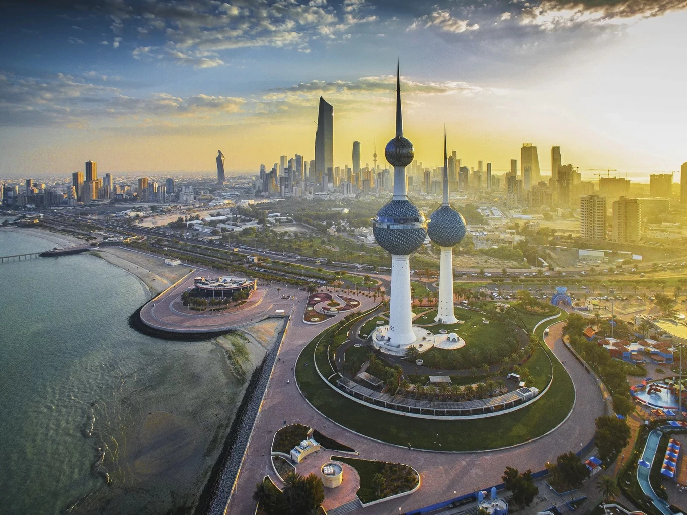 عاجل | الدفاعات الكويتية تتصدى لهجمات صاروخية ومسيرات معادية – أخبار السعودية