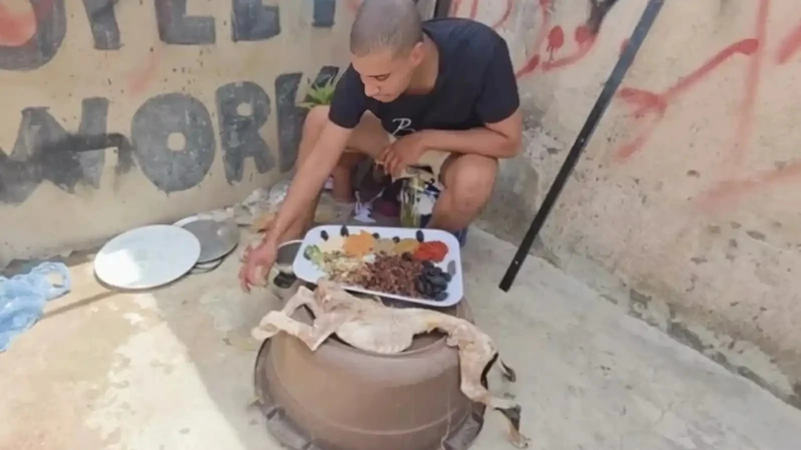 بدل الخروف.. بلوغر عربي يشوي كلباً ويفجّر غضب «السوشيال ميديا» – أخبار السعودية