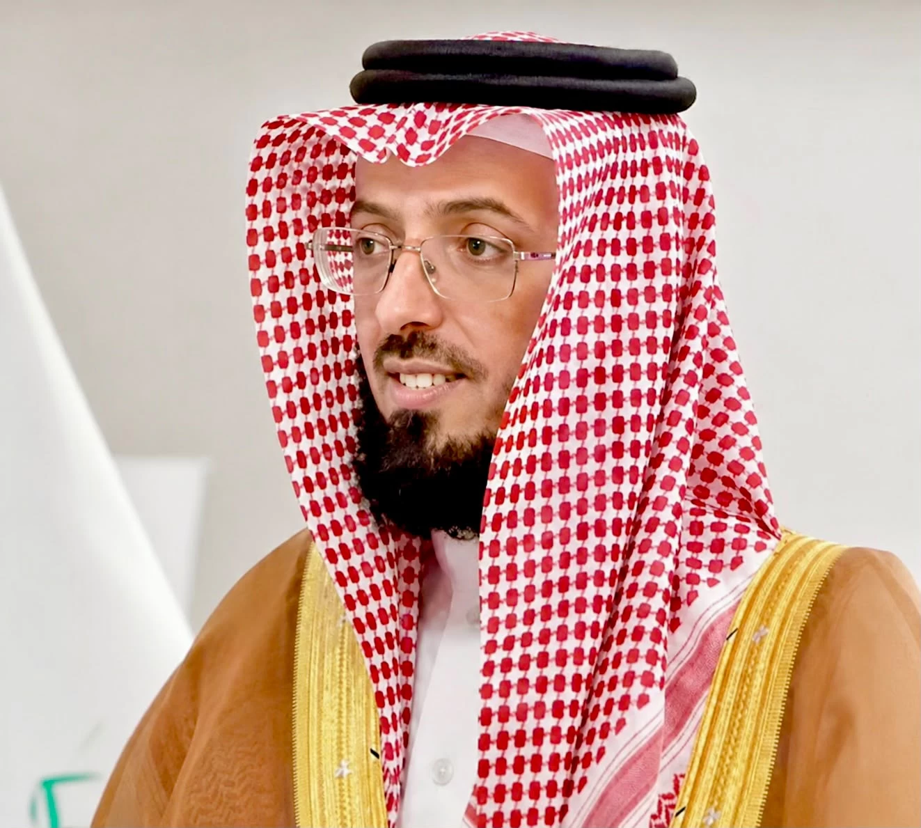 الأسمري ينال الدكتوراه بمرتبة الشرف الأولى – أخبار السعودية