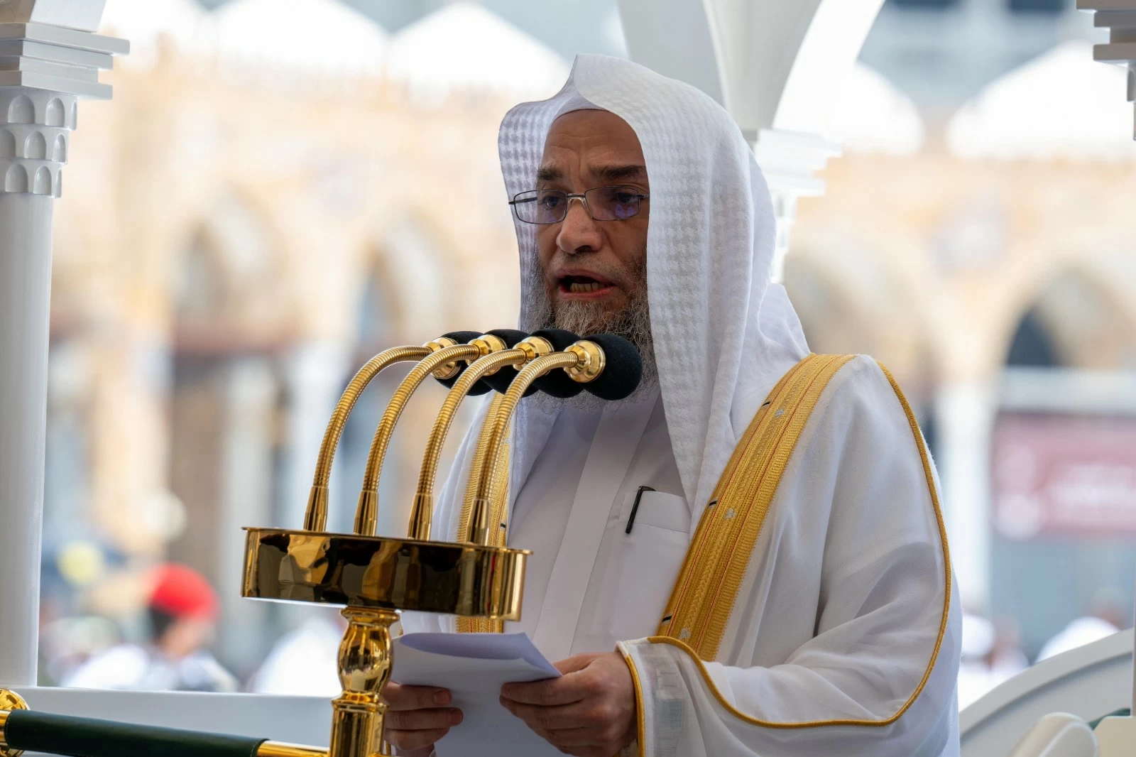 خطيب المسجد الحرام: المؤمن مأمور بإعمار الأرض ومباح له التمتع بالطيبات من الرزق – أخبار السعودية