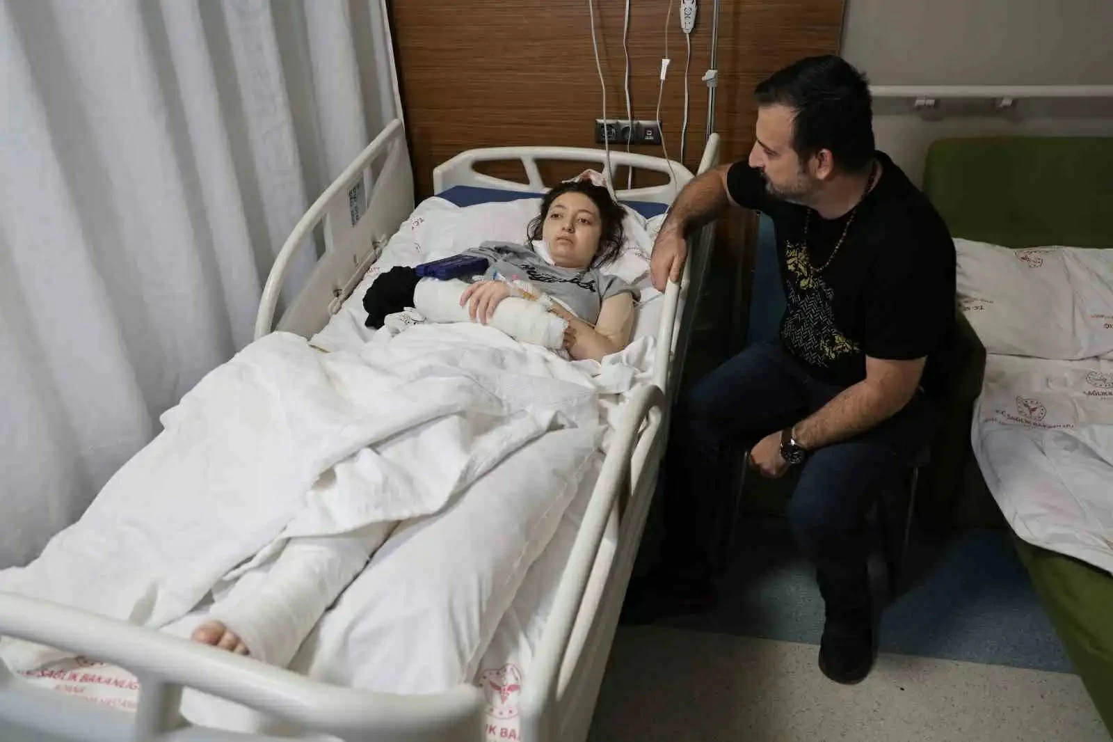 كيف نجت مراهقة سقطت من الطابق الـ12 في تركيا؟ – أخبار السعودية