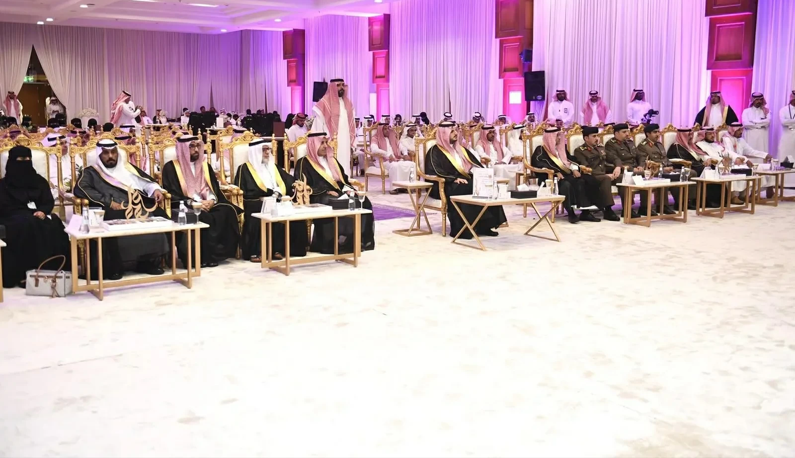محافظ الطائف يكرّم 34 فائزاً بجائزة «ملهم» للتميز التعليمي – أخبار السعودية