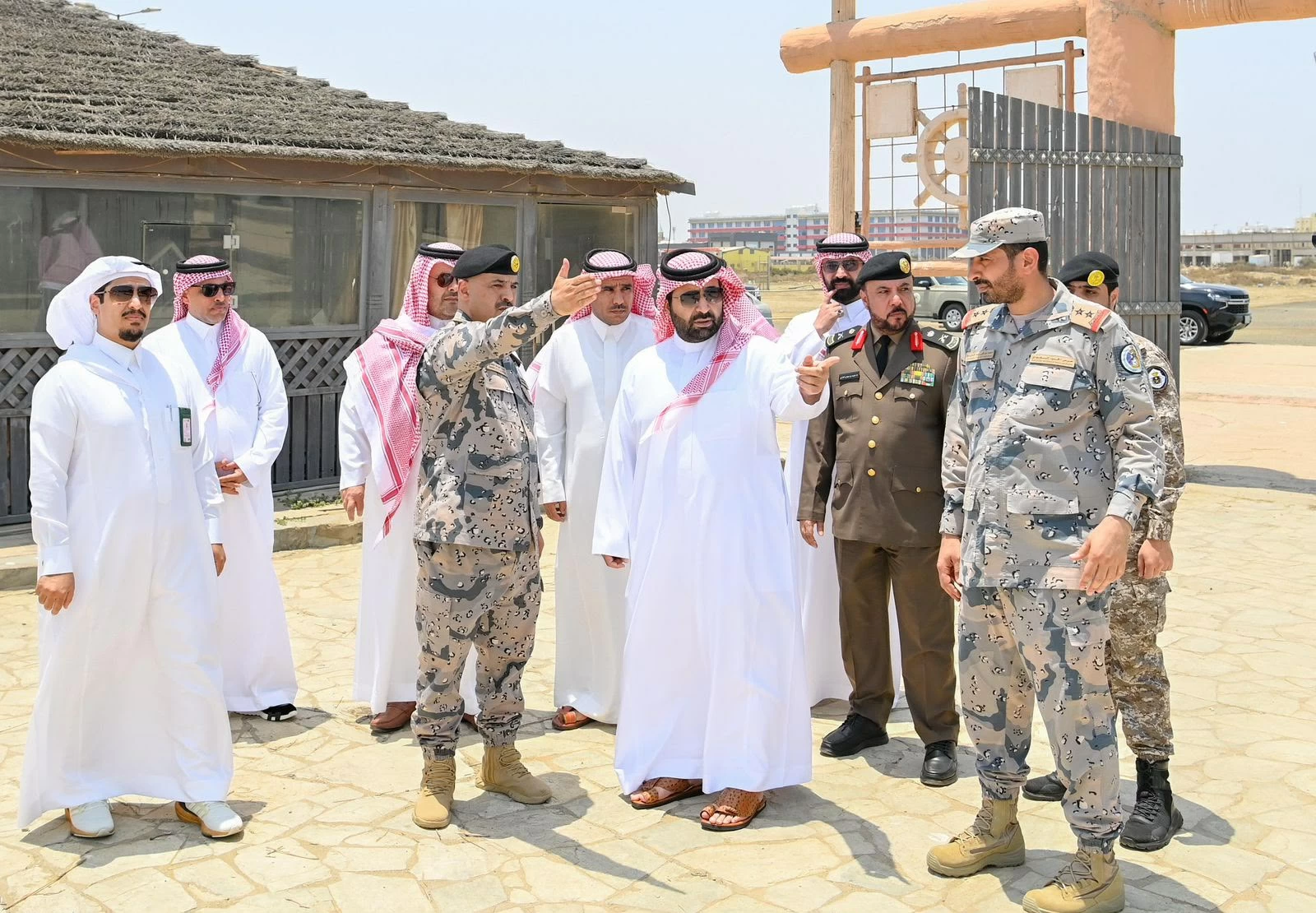 أمير جازان يتفقد مرسى «الحافة» للصيادين – أخبار السعودية