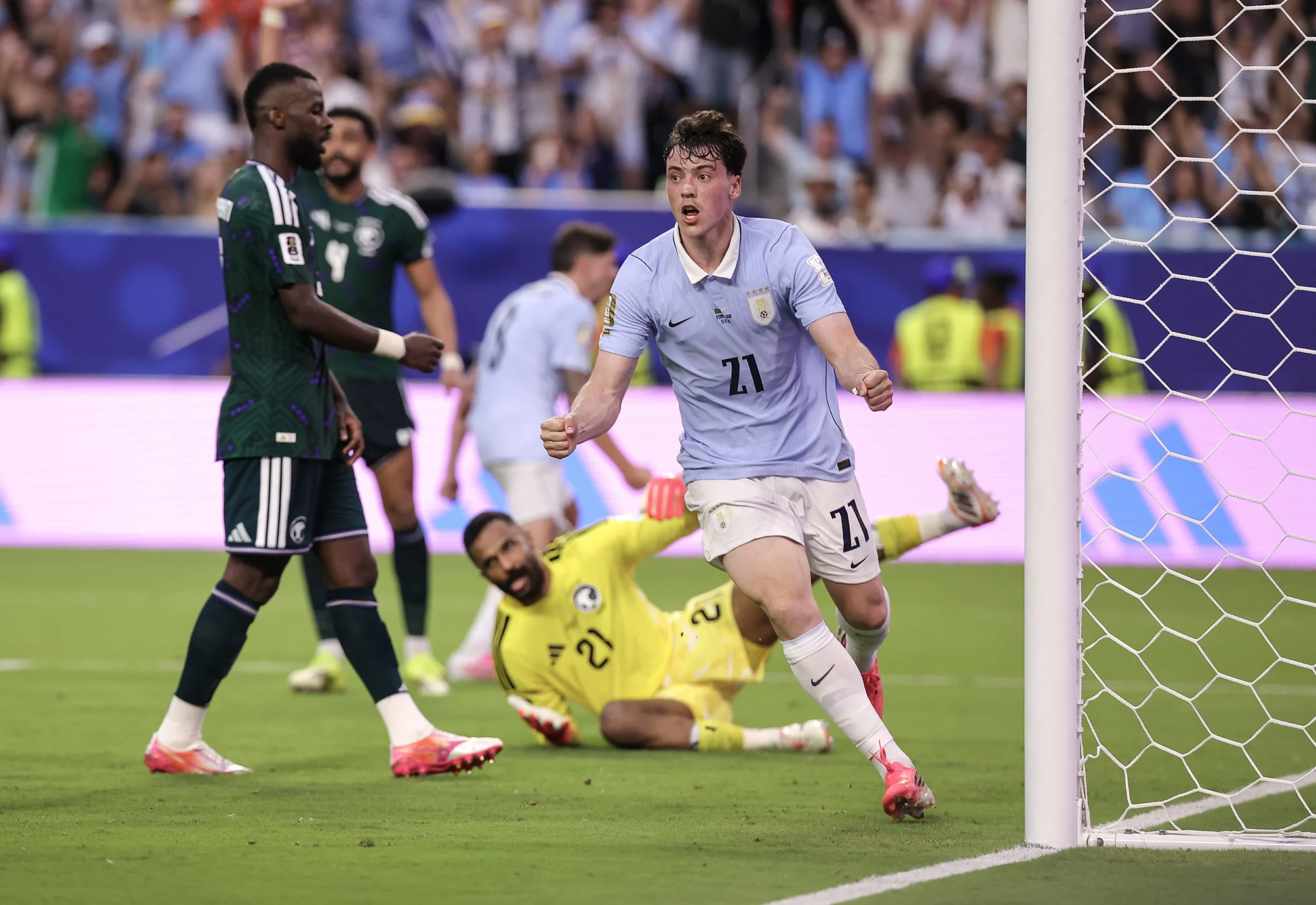 فاز بكأس العالم مرتين.. ما هو سر النجوم الأربع على قمصان الأوروغواي ؟ – أخبار السعودية