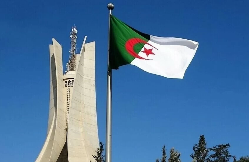الجزائر تستعيد مخطوطة تاريخية عرضت في مزاد بفرنسا – أخبار السعودية