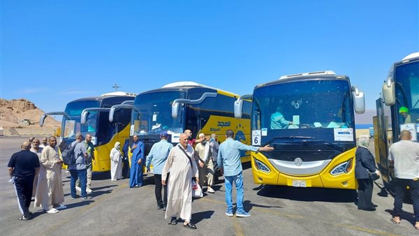 بدء عودة حجاج السياحة البري.. وصول أولى الرحلات إلى العقبة